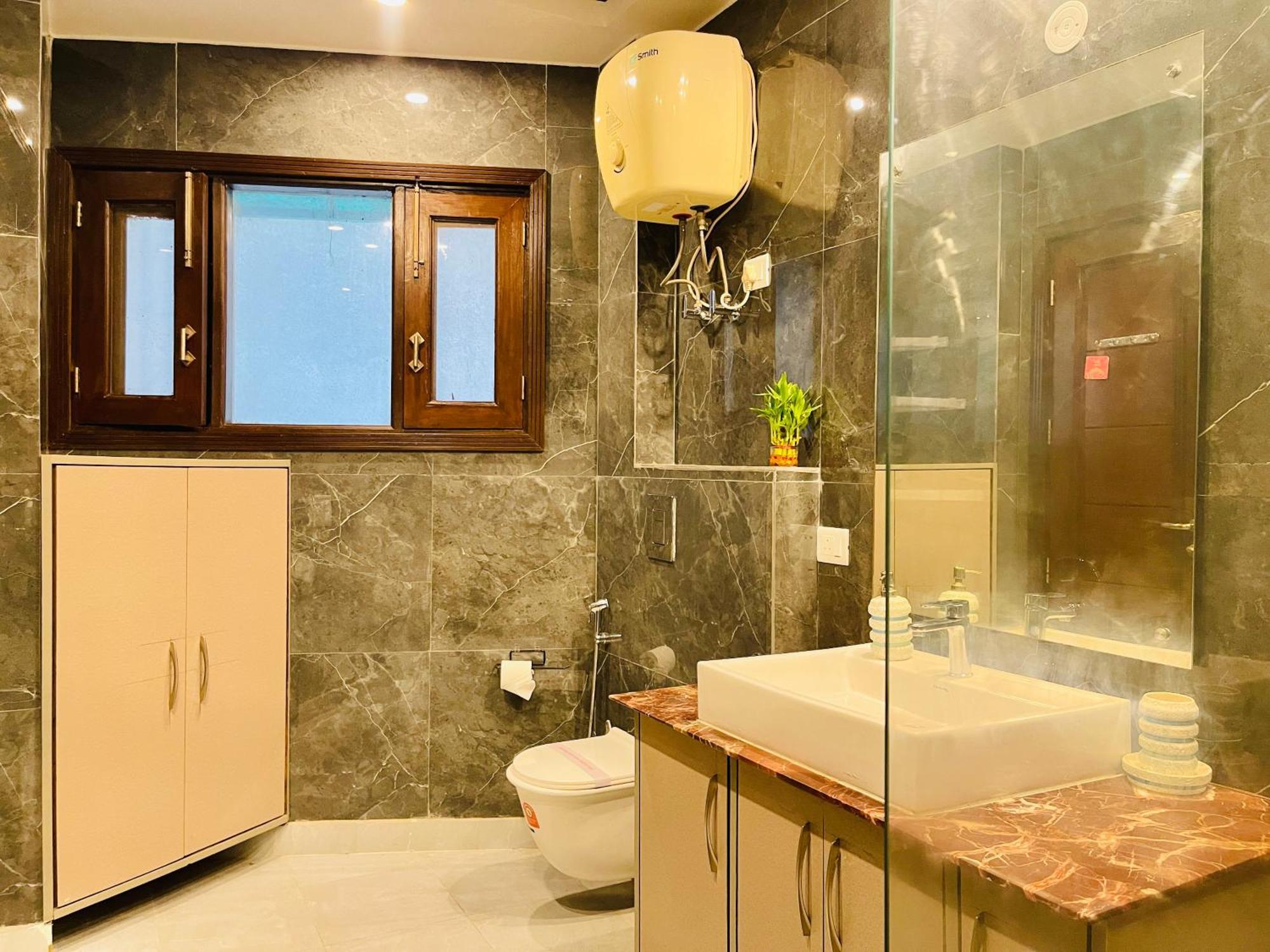 Bedchambers Serviced Apartments South Extension นิวเดลี ภายนอก รูปภาพ